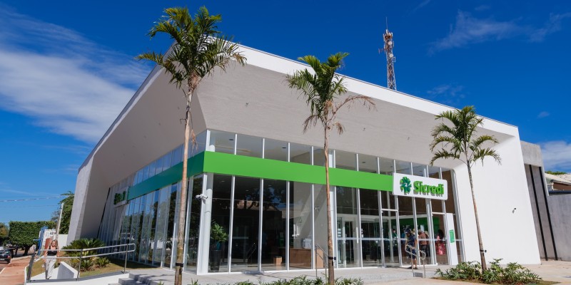 Sicredi Centro-Sul MS/BA reinaugura agência em Iguatemi
