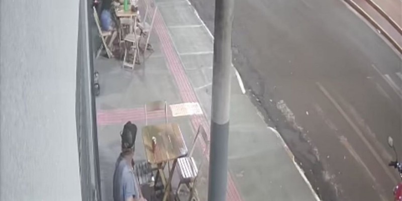 Jovem morre ao ser atingido por veículo no dia do aniversário