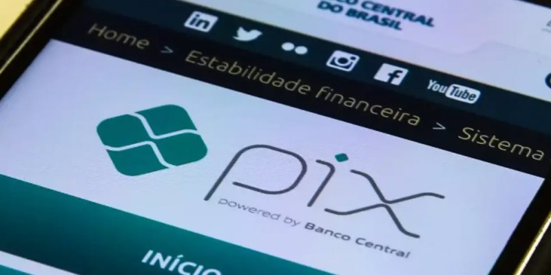 Pix por aproximação passa a mostrar saldo antes do pagamento