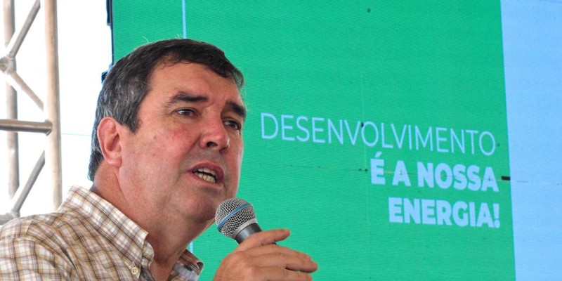 Governador Eduardo Riedel 