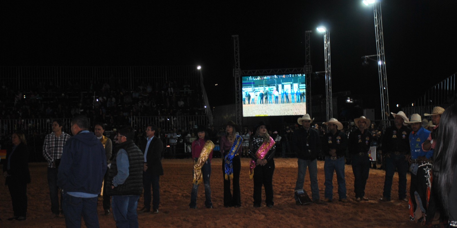 Confira as fotos da 41° festa do Peão de Angélica