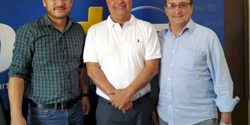 Em reunião com o senador Nelsinho Trad, prefeito Edinho Cassuci e vice Paulo Conconi, garantem investimentos para Angélica e Ipezal.