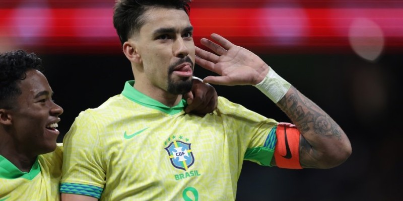 Seleção Brasileira busca empate com Espanha em jogo histórico