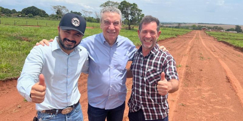 Paulo Corrêa cumpre agenda em Tacuru e reforça compromisso com o progresso do município Paulo Corrêa cumpre agenda em Tacuru e reforça compromisso com o progresso do município