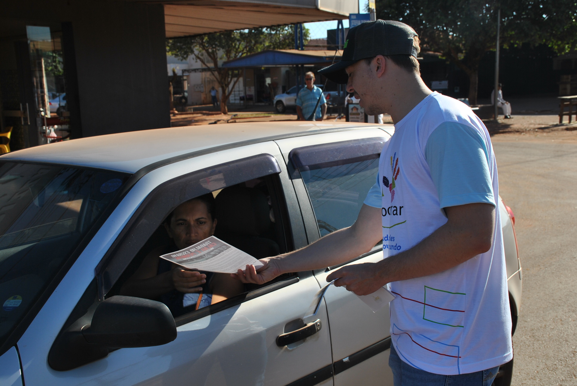 Angélica: Copertran realiza panfletagem em alusão contra o Trabalho Escravo