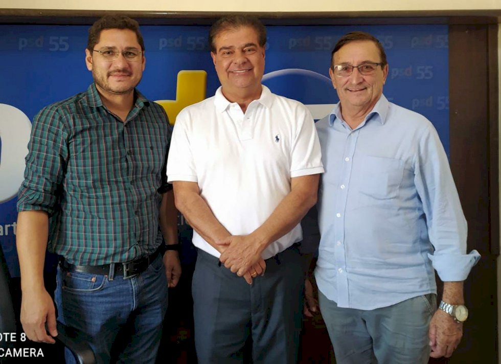 Em reunião com o senador Nelsinho Trad, prefeito Edinho Cassuci e vice Paulo Conconi, garantem investimentos para Angélica e Ipezal.