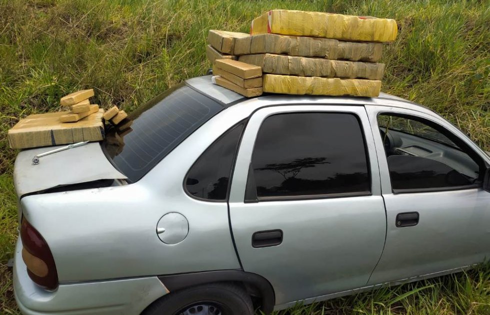 IVINHEMA: Polícia Militar prende homem transportando mais de 400 quilos de maconha