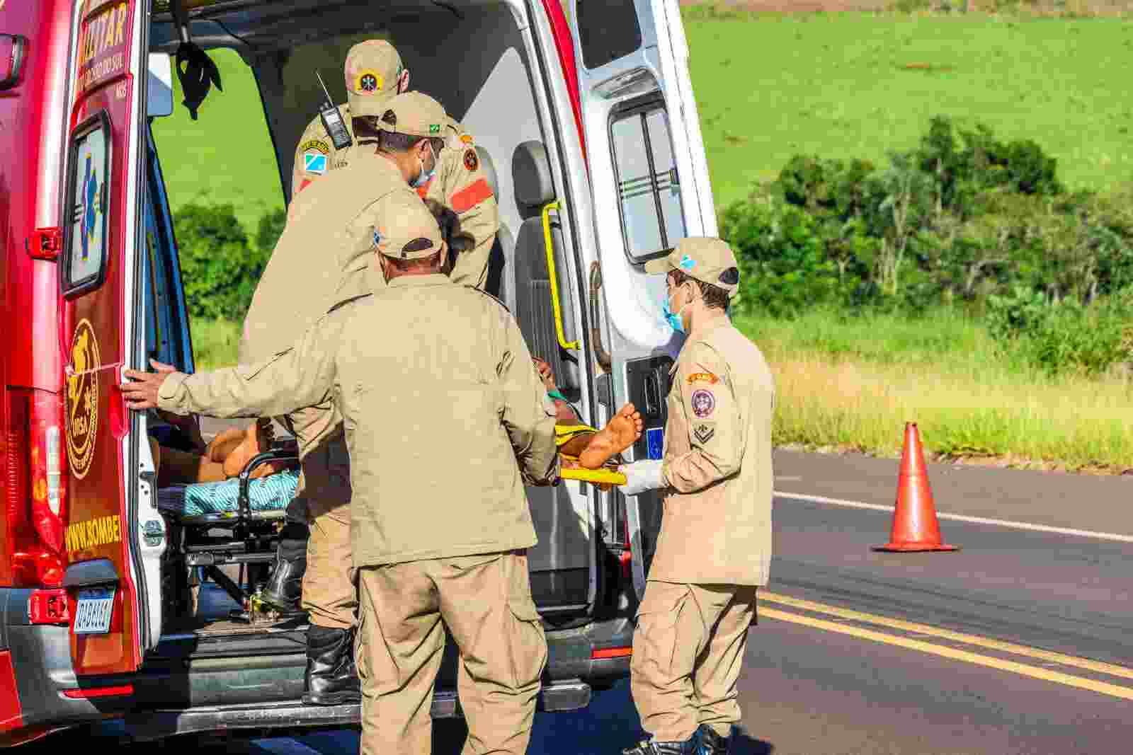 Mulheres são espancadas e abandonadas seminuas em rodovia de Campo Grande 