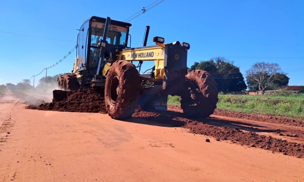 ANGÉLICA: Prefeitura Municipal Intensifica a Recuperação das Estradas Rurais