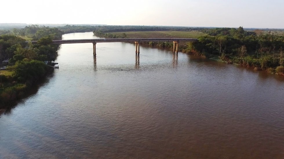 IVINHEMA: Mulher desaparece nas águas do Rio Ivinhema após supostamente pular da ponte