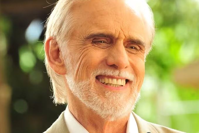 Morre Francisco Cuoco, ícone da TV brasileira, aos 91 anos