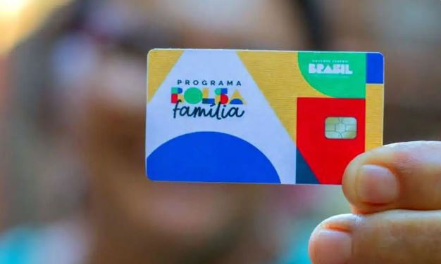 Bolsa Família: beneficiários com NIS final 5 recebem parcela de julho nesta quinta-feira