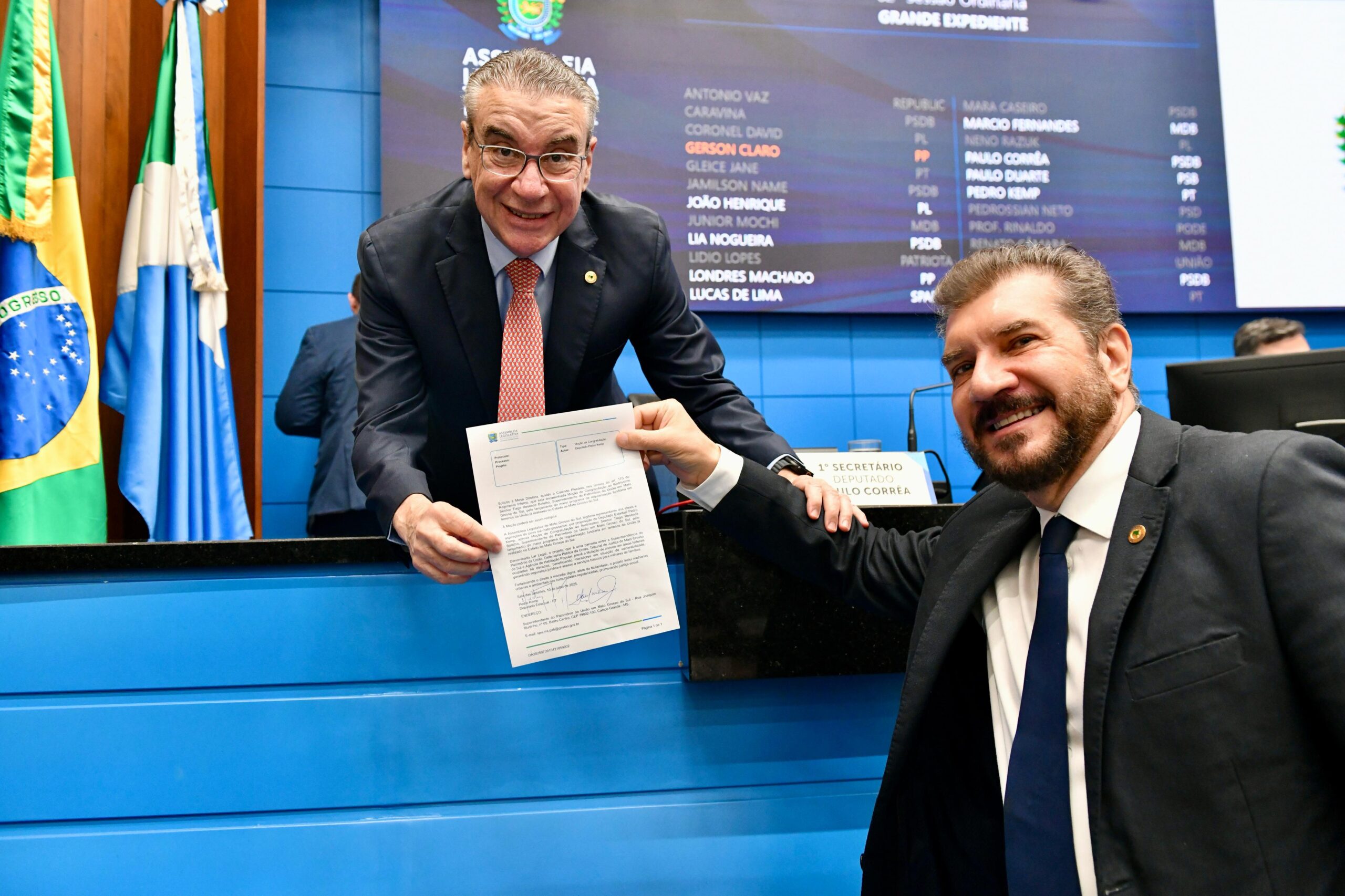“Dignidade para as famílias”, diz Paulo Corrêa sobre programa que vai regularizar 700 áreas da União em MS