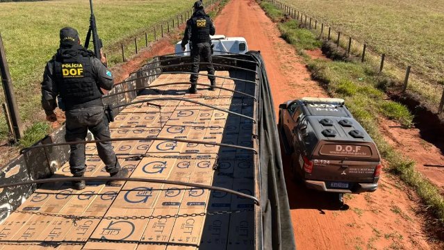 Paraguaio é preso com 25 mil caixas de cigarros contrabandeados na MS-299