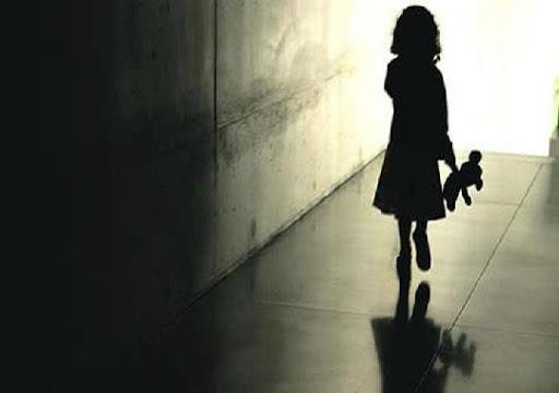 Mulher é presa por armazenar pornografia infantojuvenil da própria filha