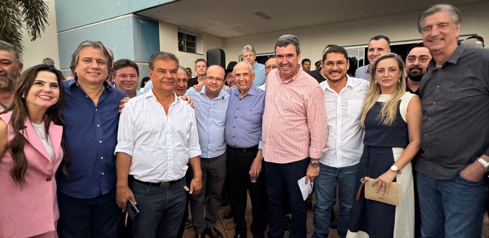 Governador Eduardo Riedel visita Angélica e anuncia pavimentação da MS-141 sentido a ponte do Rio Ivinhema