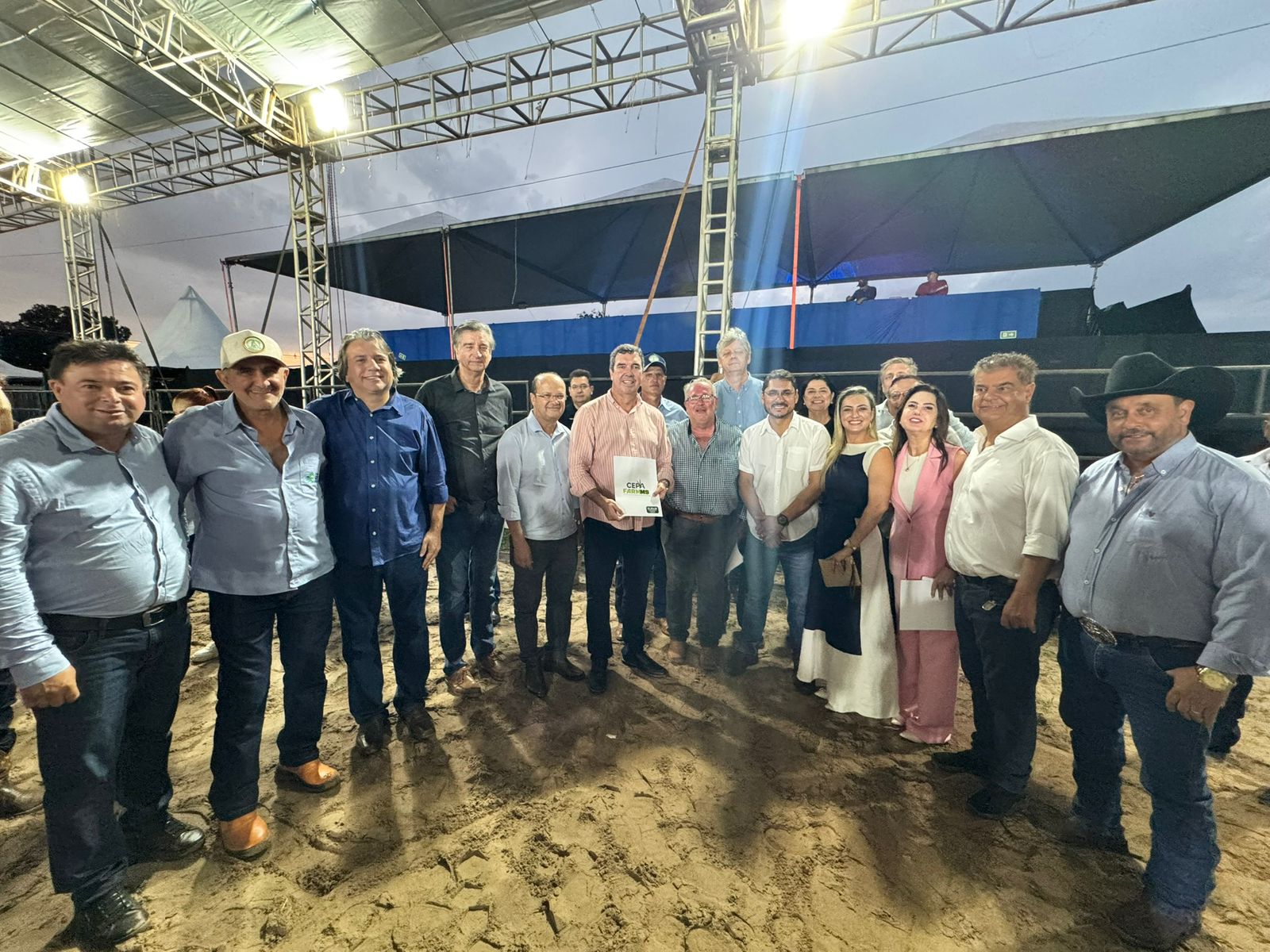 Governador Eduardo Riedel visita Angélica e anuncia pavimentação da MS-141 sentido a ponte do Rio Ivinhema