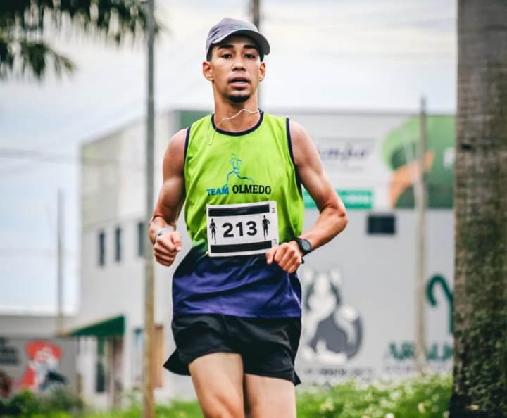 IVINHEMA: Atleta Jhon, conquista o título na 4ª Corrida dos Bombeiros de Nova Andradina
