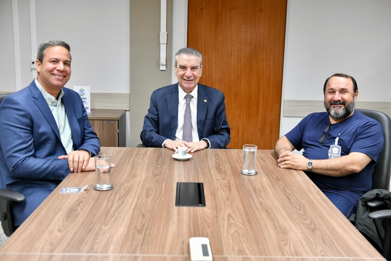 Parceria entre Paulo Corrêa e Fiems garante Biblioteca Indústria do Conhecimento em Itaporã