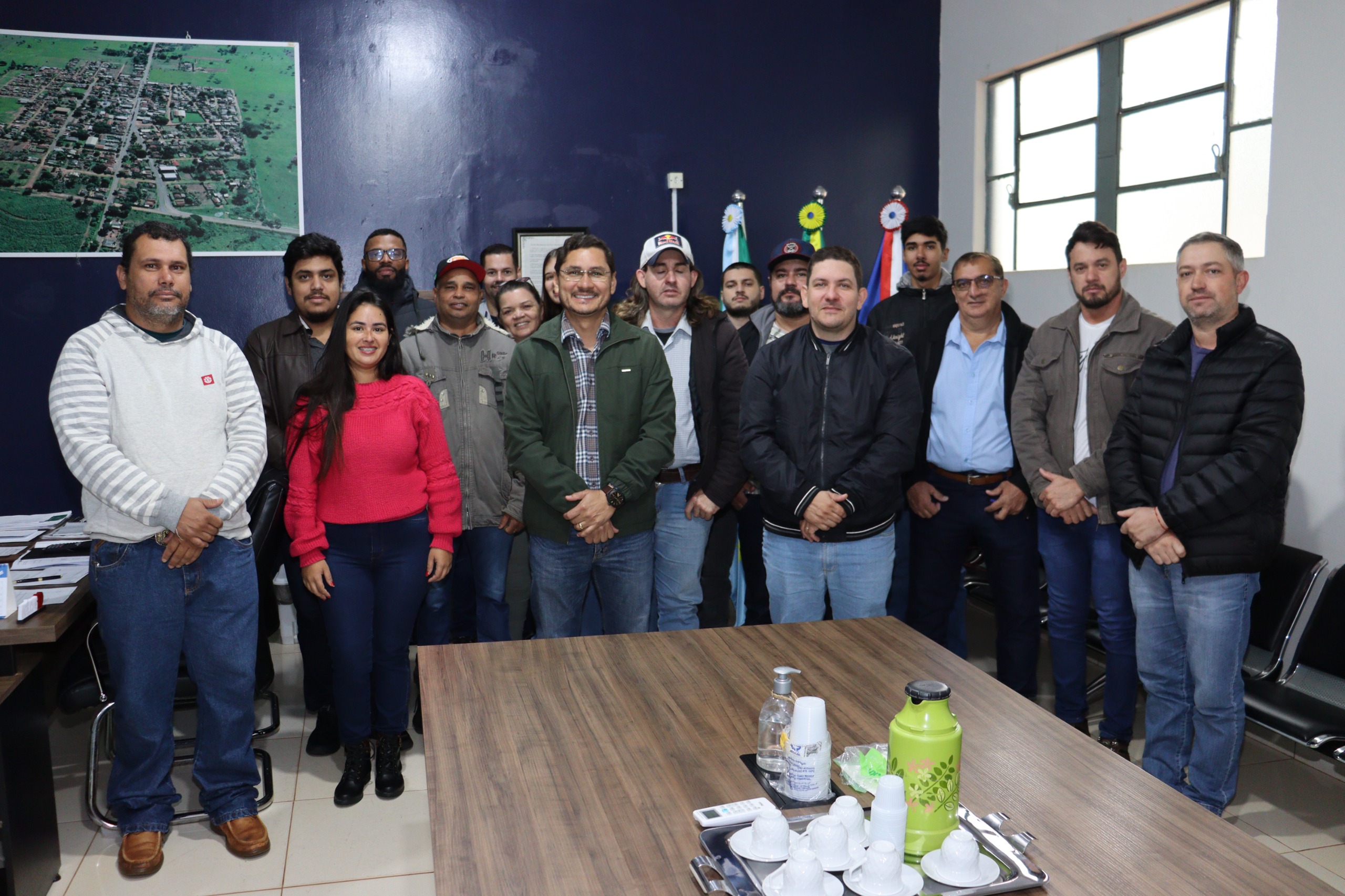 Novos Servidores Tomam Posse e Reforçam o Quadro da Prefeitura de Angélica Novos Servidores Tomam Posse e Reforçam o Quadro da Prefeitura de Angélica