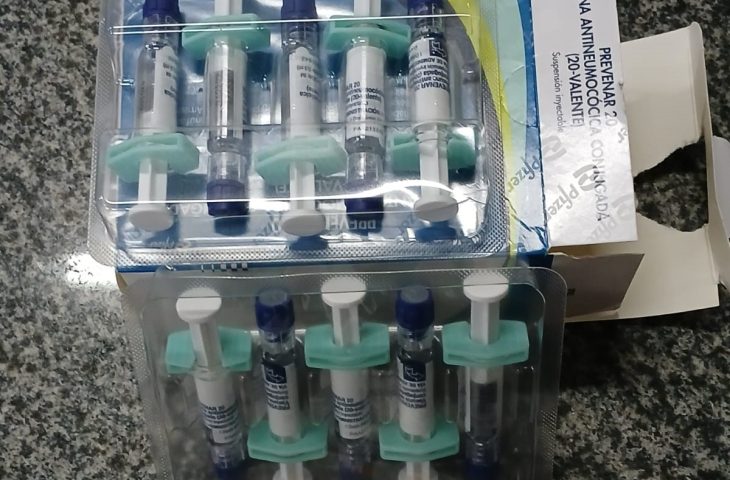 Mato Grosso do Sul recebe 8,3 mil doses da vacina Pneumo 20 e amplia proteção contra doenças graves