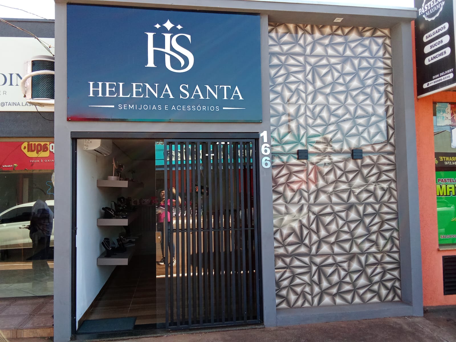 Helena Santa Semijoias e Acessórios: Elegância, Qualidade e Exclusividade para Você Helena Santa Semijoias e Acessórios: Elegância, Qualidade e Exclusividade para Você