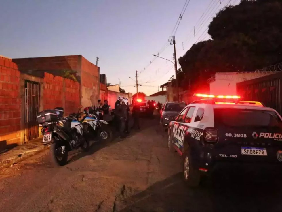 Adolescente é executado com mais de 10 tiros