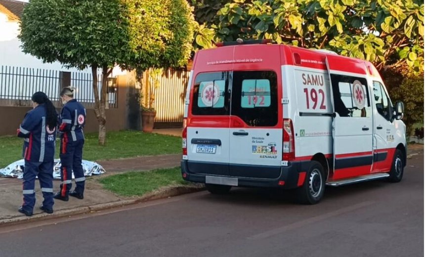 Homem é encontrado morto em calçada de residência em Dourados