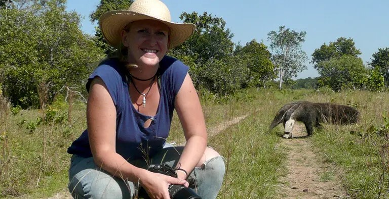 Pesquisadora alemã que morreu em queda de avião será cremada em Campo Grande