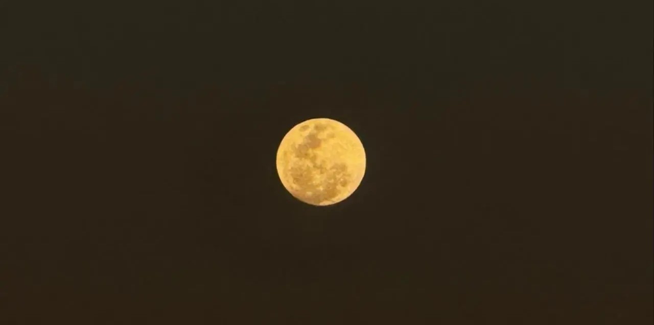 Agosto reserva eclipse lunar, chuva de meteoros Perseidas e alinhamento planetário em MS Agosto reserva eclipse lunar, chuva de meteoros Perseidas e alinhamento planetário em MS