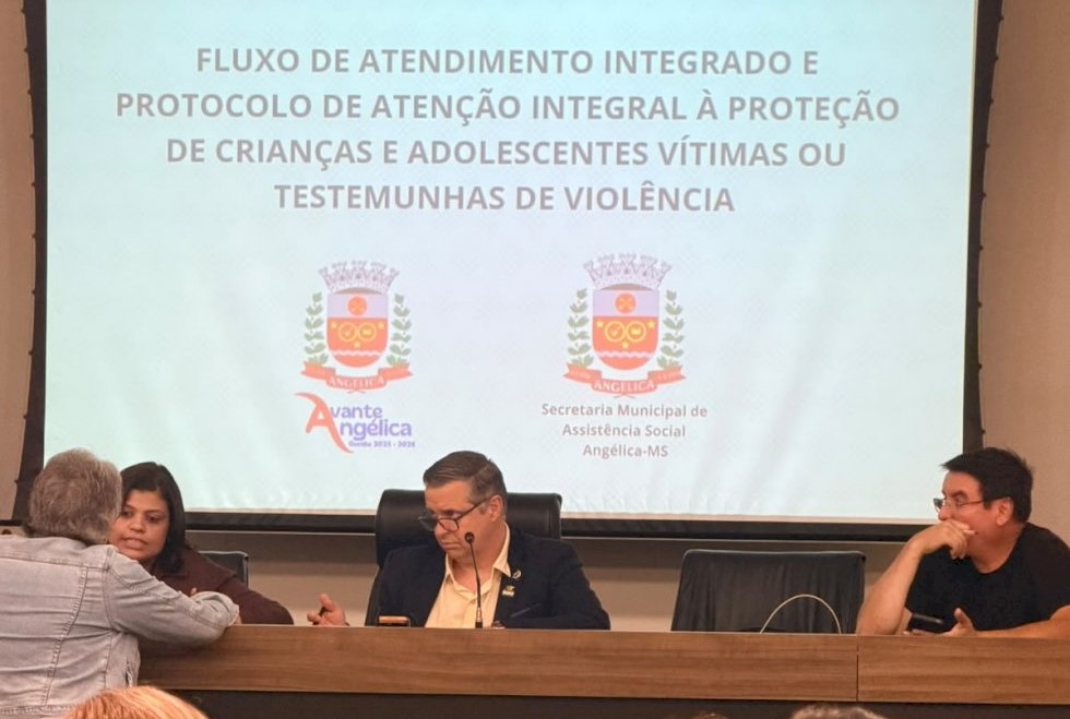 Angélica apresenta boas práticas de proteção a crianças e adolescentes no COEGEMAS-MS Angélica apresenta boas práticas de proteção a crianças e adolescentes no COEGEMAS-MS