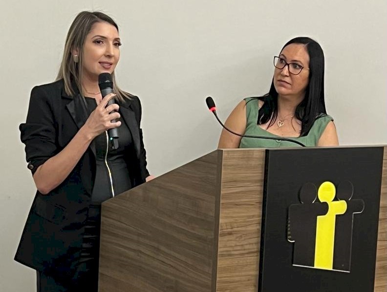 Angélica apresenta boas práticas de proteção a crianças e adolescentes no COEGEMAS-MS Angélica apresenta boas práticas de proteção a crianças e adolescentes no COEGEMAS-MS