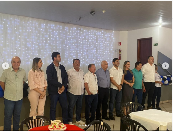 Edison Cassuci participa de almoço em homenagem ao Dia dos Pais no Centro da Melhor Idade Edison Cassuci participa de almoço em homenagem ao Dia dos Pais no Centro da Melhor Idade