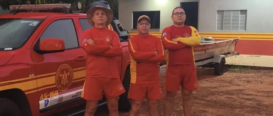 Corpo de Bombeiros Militar faz buscas por homem desaparecido nas águas do Rio Ivinhema