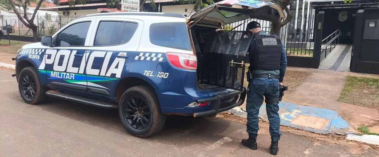 Equipe da Polícia Militar cumpre mandado de prisão contra jovem de 28 anos em Ivinhema