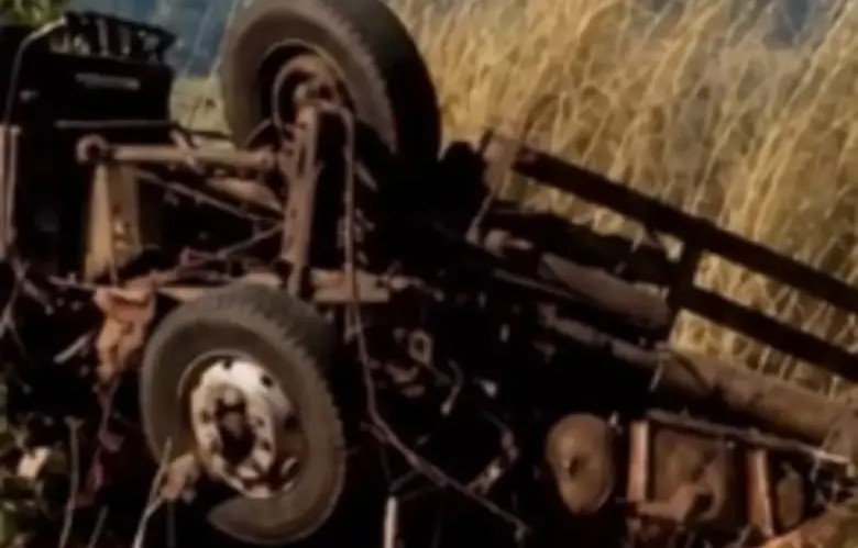 Motorista morre em capotamento de carreta na BR-369 14 agosto 2026 - 06h57Por Da Redação