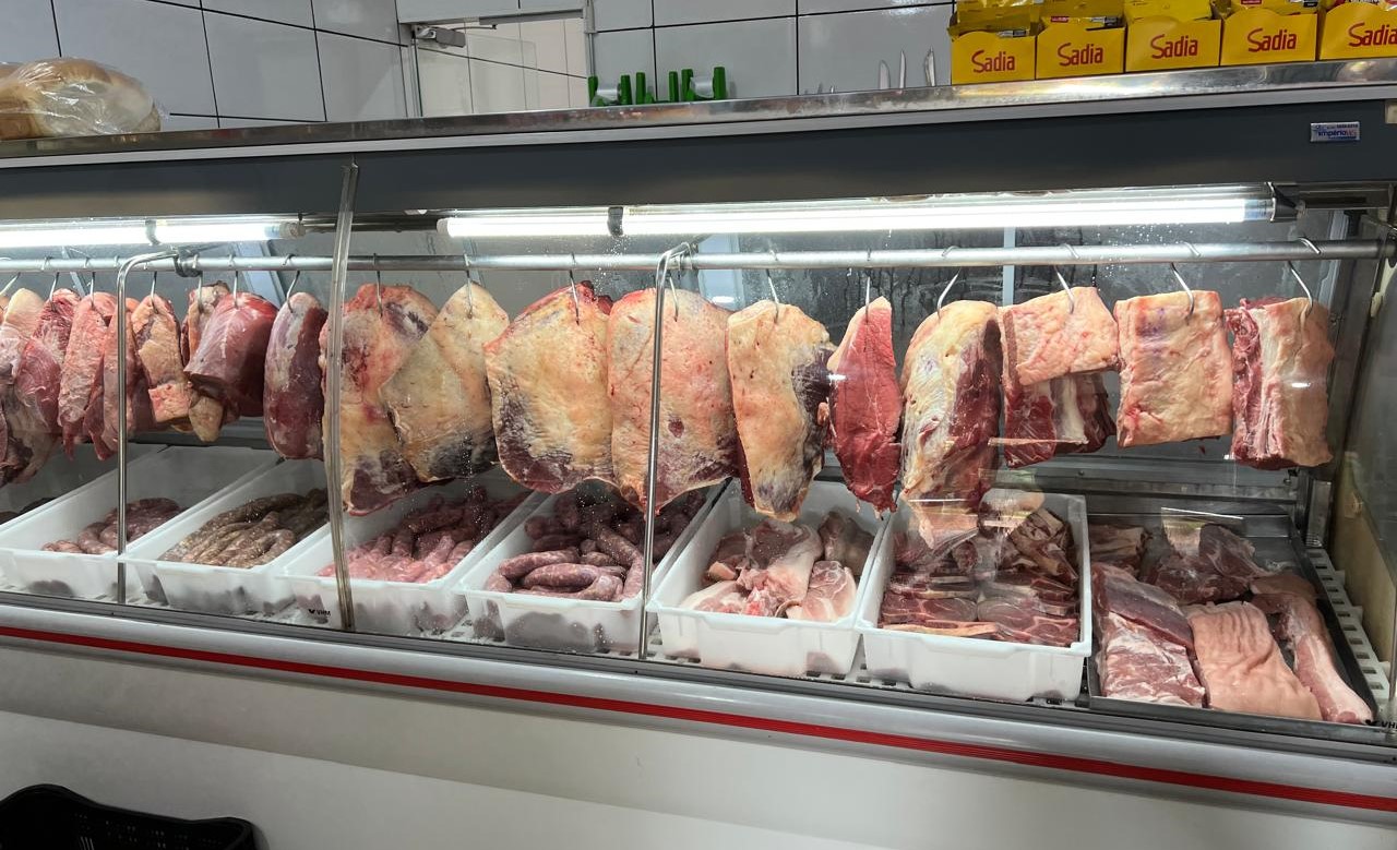 Casa da Carne Pague Menos oferece qualidade, variedade e promoções toda semana em Angélica