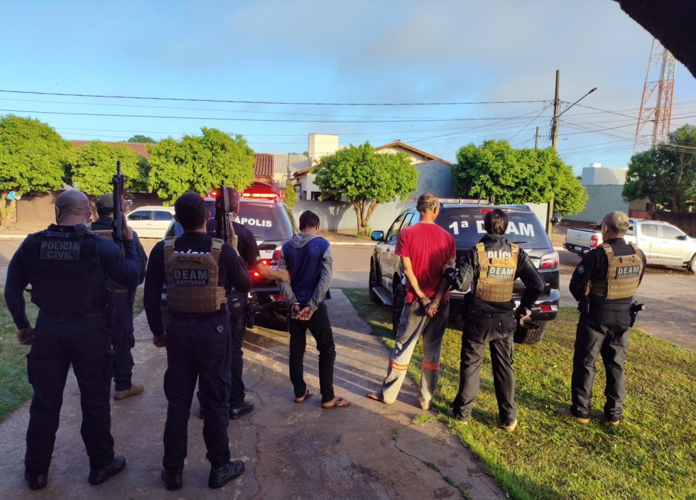 DEODÁPOLIS: Polícia Civil cumpre dois mandados de prisão preventiva no âmbito da operação 