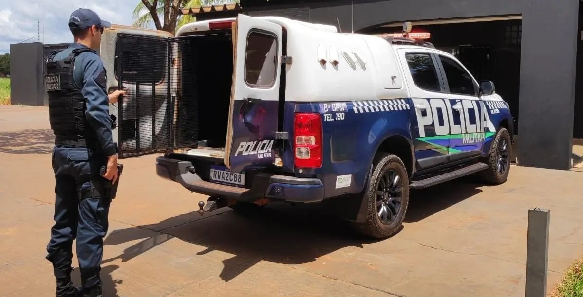 Homem é preso após invadir casa de ex-companheira com medida protetiva em Ivinhema