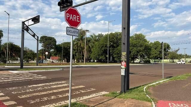 Motociclista de 53 anos perde pé esquerdo em acidente com carro